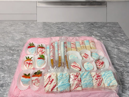 “Deluxe Dipped Treat Box 4th of july”